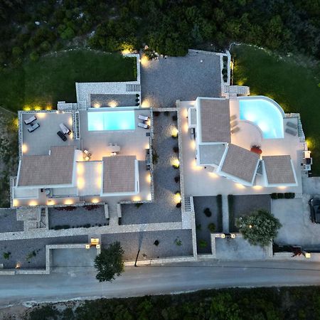 Tempestini Exclusive Villas Nikiana Exterior photo
