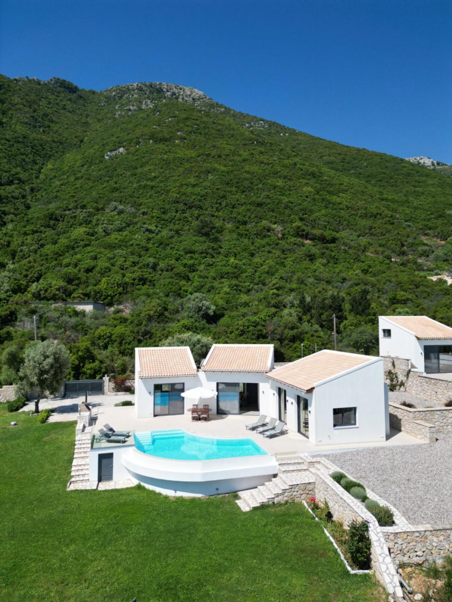 Tempestini Exclusive Villas Nikiana Exterior photo